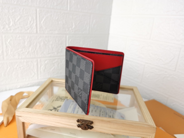 LVコピーウォレット正面デザイン